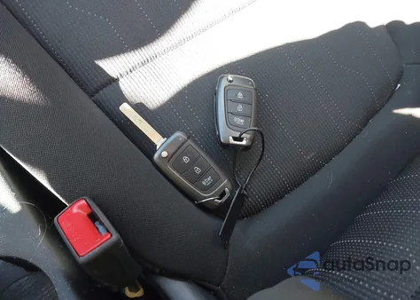 2022 Hyundai Venue Se из США, поврежденный, VIN KMHRB8A38NU197004